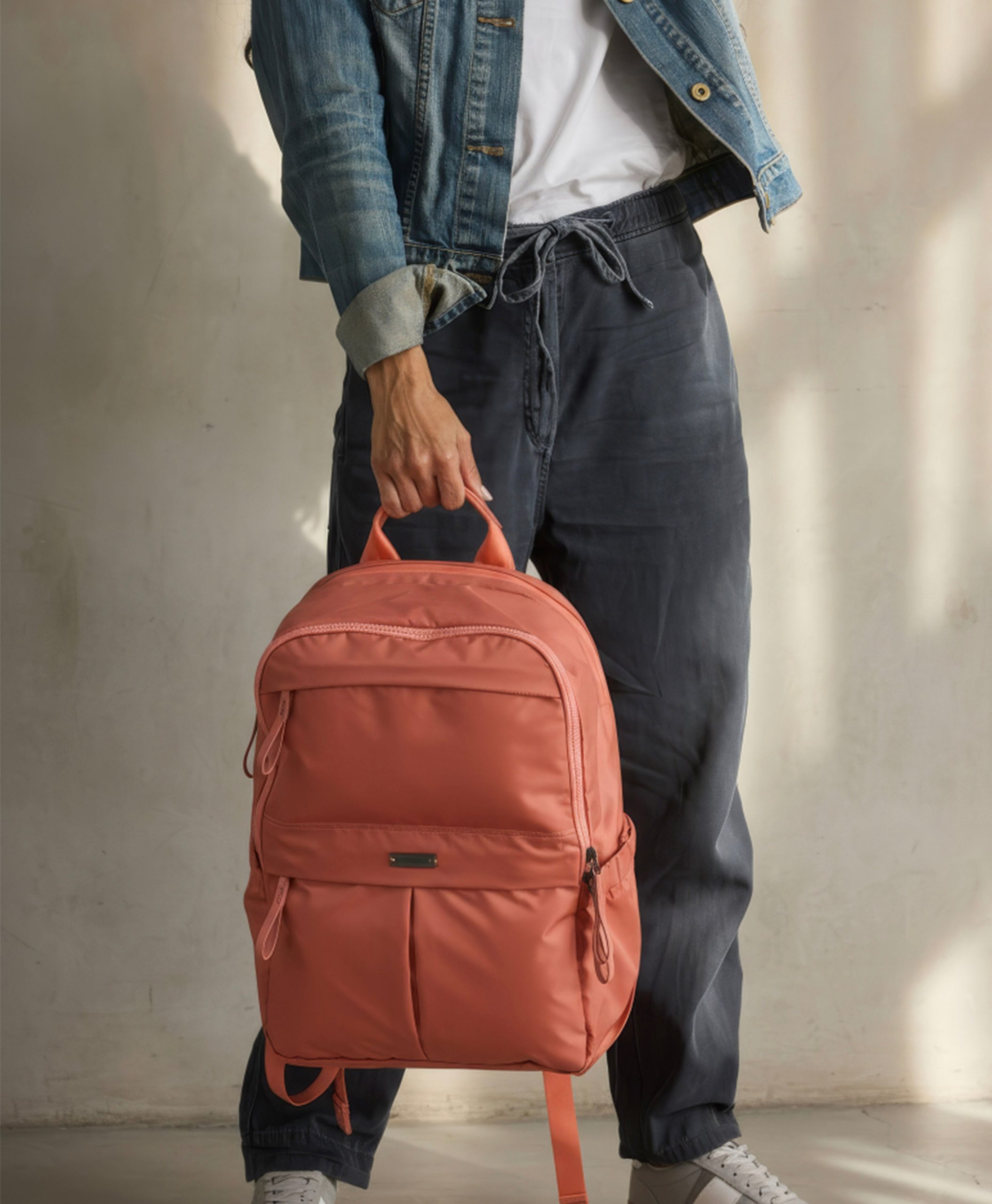 Mode Backpack - Image 14